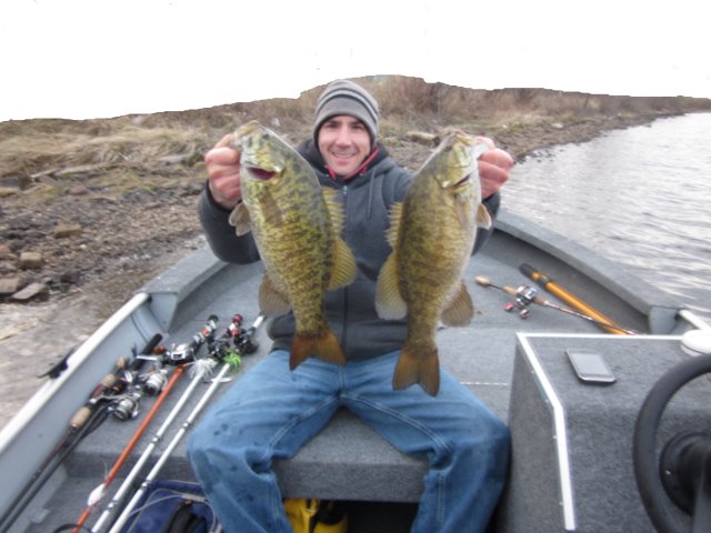Duluth Bass Club, Matt Amos, helping U.S. Fish & Wildlife on St. Louis River Apr 30, 2012